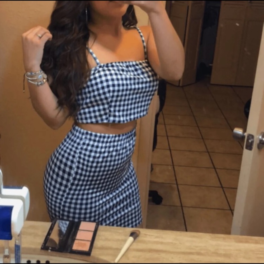 Skirt and top set